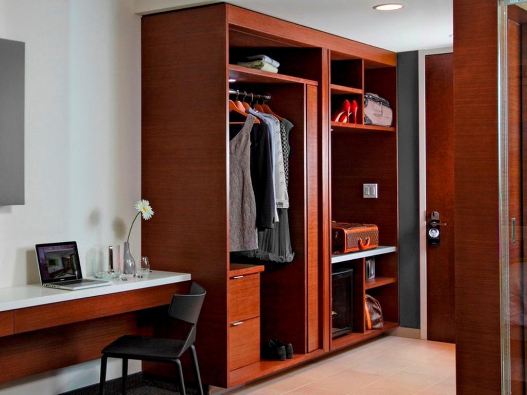 Mere Hotel Vinnipeg Dış mekan fotoğraf